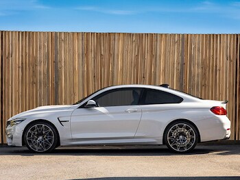 Used BMW M4 2020 for sale - 78327229: Photo