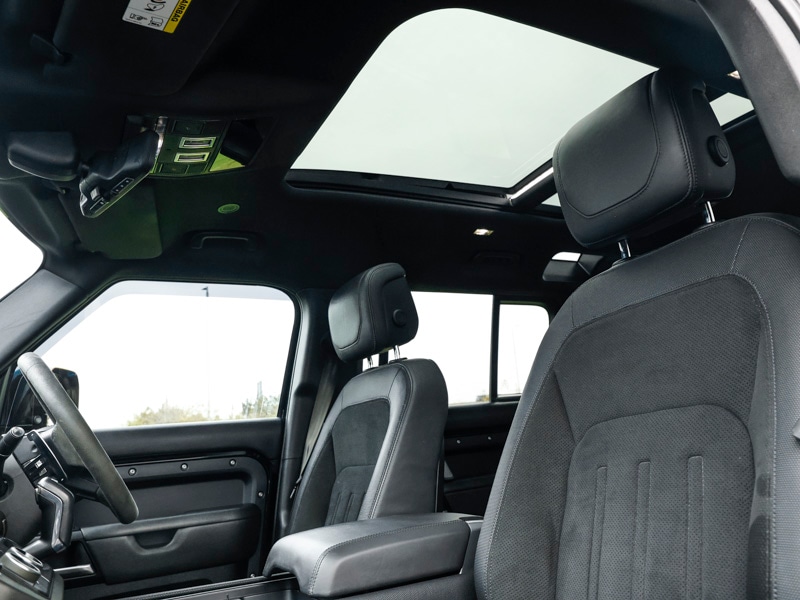 Used Land Rover Defender 2022 for sale - 76548682: Photo 10