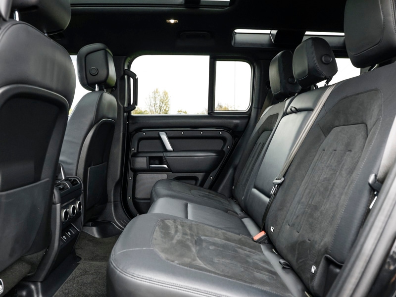 Used Land Rover Defender 2022 for sale - 76548682: Photo 6