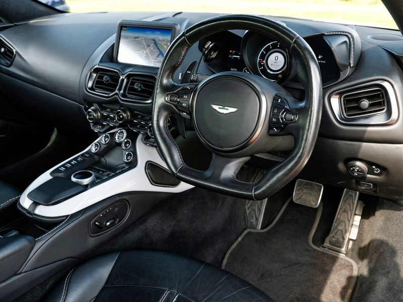 Used Aston Martin Vantage 2019 for sale - 77154795: Photo 7