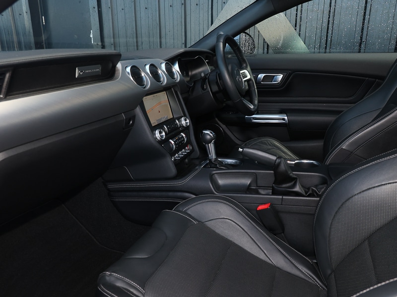 Used Ford Mustang 2021 for sale - 78023412: Photo 2