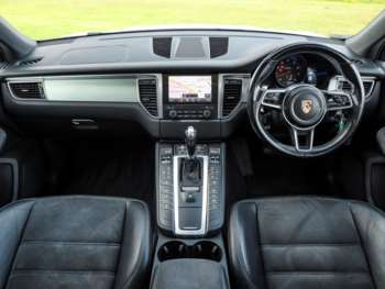 Used Porsche Macan 2017 for sale - 74892171: Photo