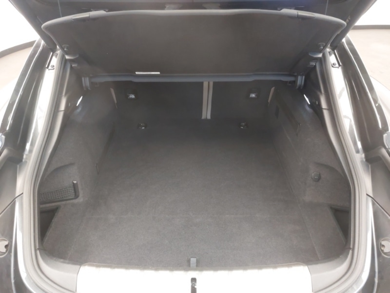 Used Porsche Taycan 2021 for sale - 78147059: Photo 13