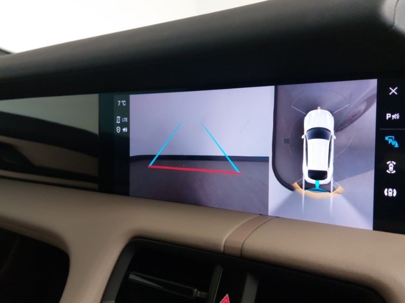 Used Porsche Taycan 2021 for sale - 78147059: Photo 18