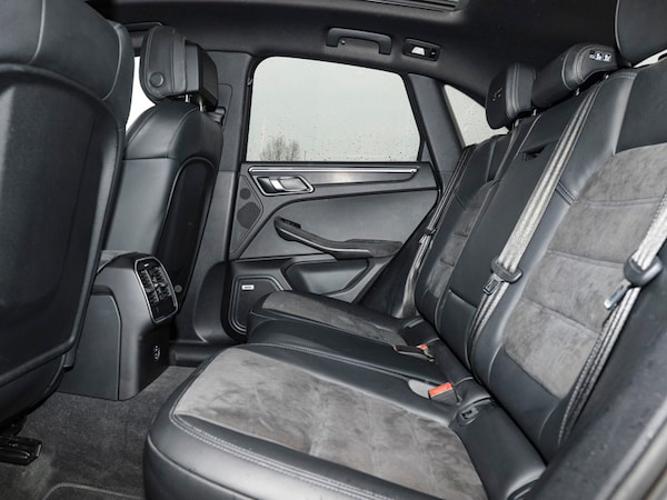 Used Porsche Macan 2020 for sale - 75267258: Photo 6