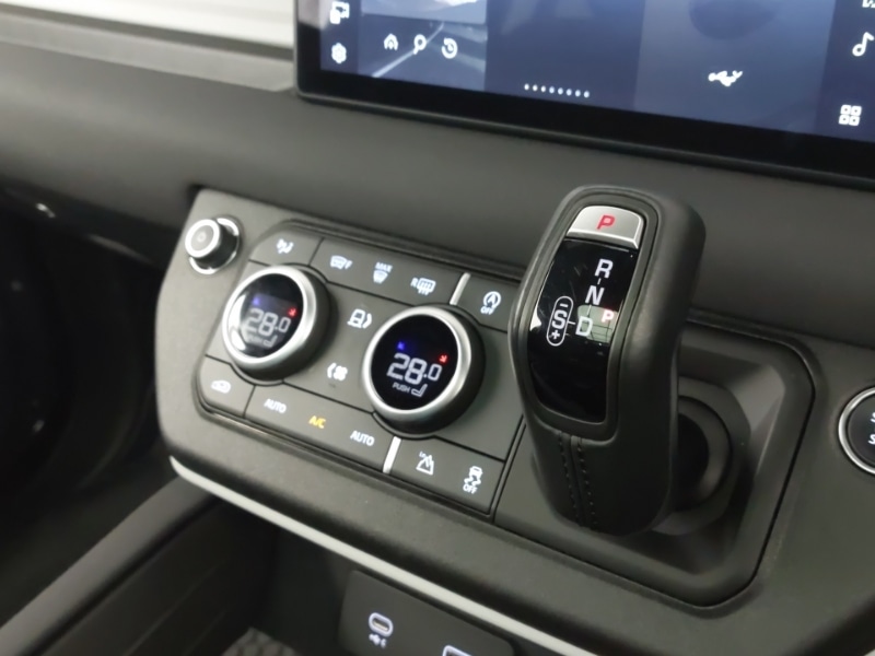 Used Land Rover Defender 2022 for sale - 77751543: Photo 10