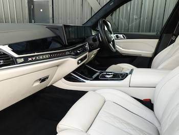 Used BMW X7 2023 for sale - 78606446: Photo