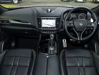 Used Maserati Levante 2022 for sale - 76920197: Photo