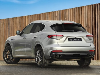 Used Maserati Levante 2022 for sale - 76920197: Photo