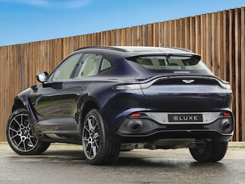 Used Aston Martin DBX 2021 for sale - 77024581: Photo
