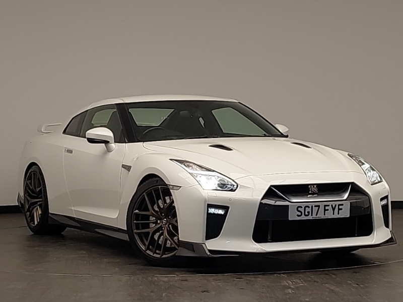 Used Nissan GT-R 2017 for sale - 76427308: Photo 1