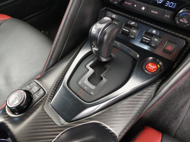 Used Nissan GT-R 2017 for sale - 76427308: Photo 10