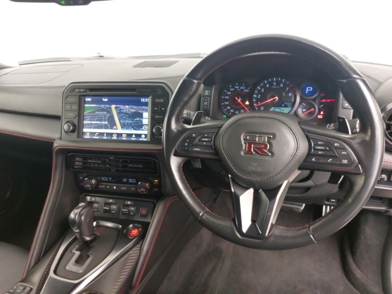 Used Nissan GT-R 2017 for sale - 76427308: Photo 5