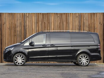 Used Mercedes-Benz V-Class 2024 for sale - 77651920: Photo