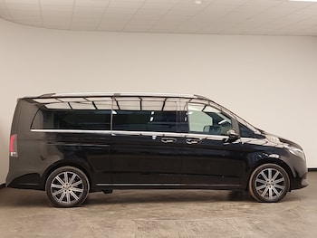 Used Mercedes-Benz V-Class 2024 for sale - 77379967: Photo