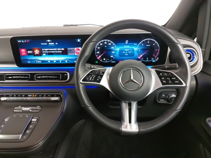 Used Mercedes-Benz V-Class 2024 for sale - 77379967: Photo 5