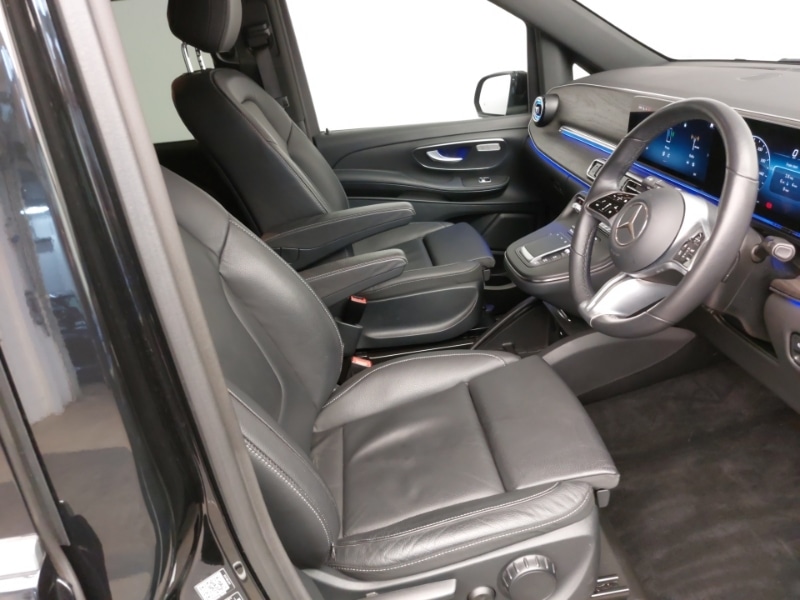 Used Mercedes-Benz V-Class 2024 for sale - 77379967: Photo 6