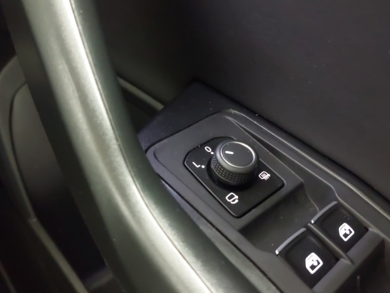 Used Volkswagen T-Roc 2020 for sale - 76771593: Photo 17