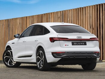 Used Audi Q8 2024 for sale - 77024590: Photo