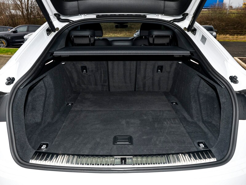 Used Audi Q8 2024 for sale - 77024590: Photo 8