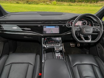 Used Audi Q7 2023 for sale - 75864486: Photo