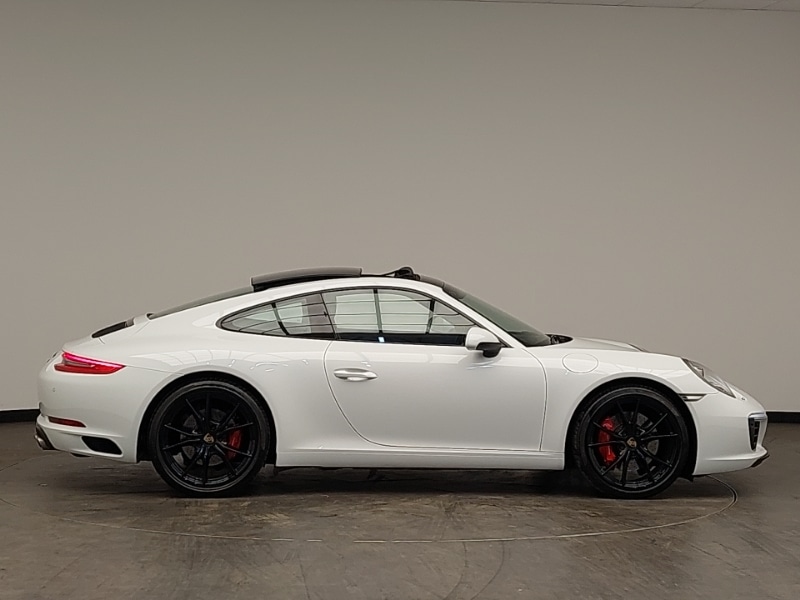 Used Porsche 911 2018 for sale - 77531173: Photo 2