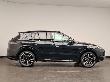 Used Porsche Cayenne 2022 for sale - 79452056: Photo