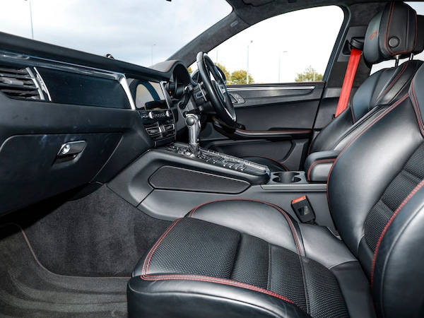 Used Porsche Macan 2020 for sale - 76237964: Photo 5