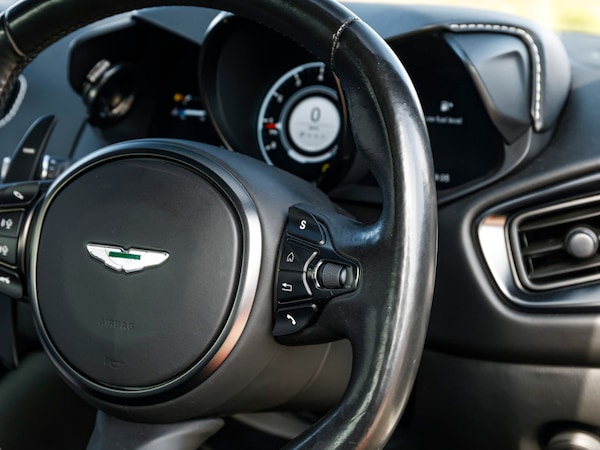 Used Aston Martin V8 2019 for sale - 75684307: Photo 18