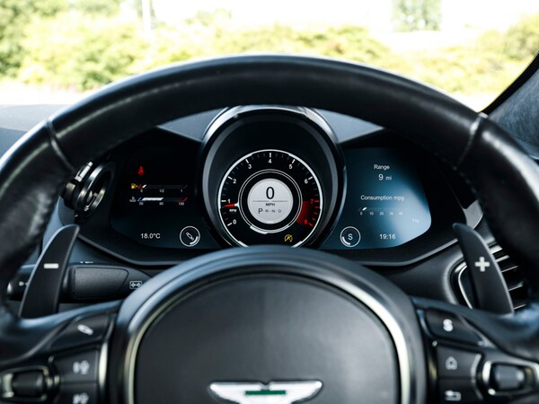 Used Aston Martin V8 2019 for sale - 75684307: Photo 19