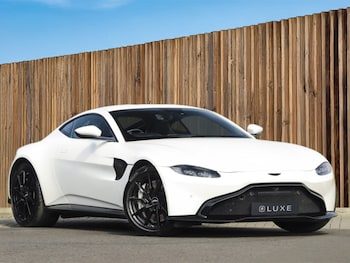 Aston Martin - Vantage