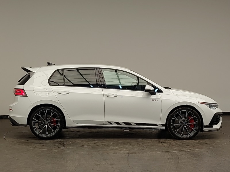 Used Volkswagen Golf 2025 for sale - 77922057: Photo 2