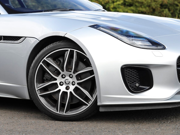 Used Jaguar F-Type 2017 for sale - 76311557: Photo 9
