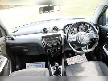Used Suzuki Swift 2020 for sale - 79188274: Photo