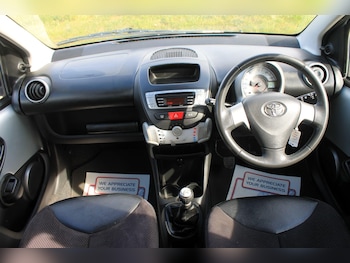 Used Toyota AYGO 2013 for sale - 78596373: Photo