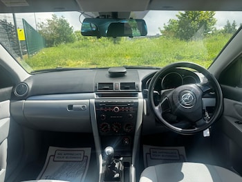 Used Mazda Mazda3 2006 for sale - 78601219: Photo