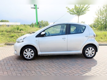 Used Toyota AYGO 2013 for sale - 78662721: Photo