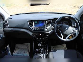 Used Hyundai TUCSON 2018 for sale - 79388245: Photo