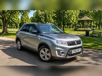 Used Suzuki Vitara 2015 for sale - 79304028: Photo