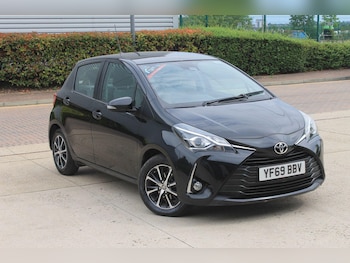 Used Toyota Yaris 2019 for sale - 79248204: Photo