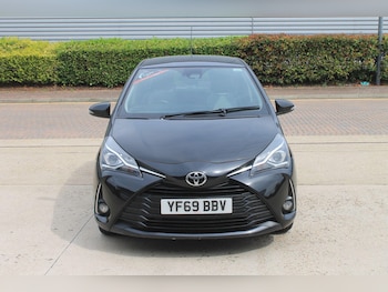 Used Toyota Yaris 2019 for sale - 79248204: Photo