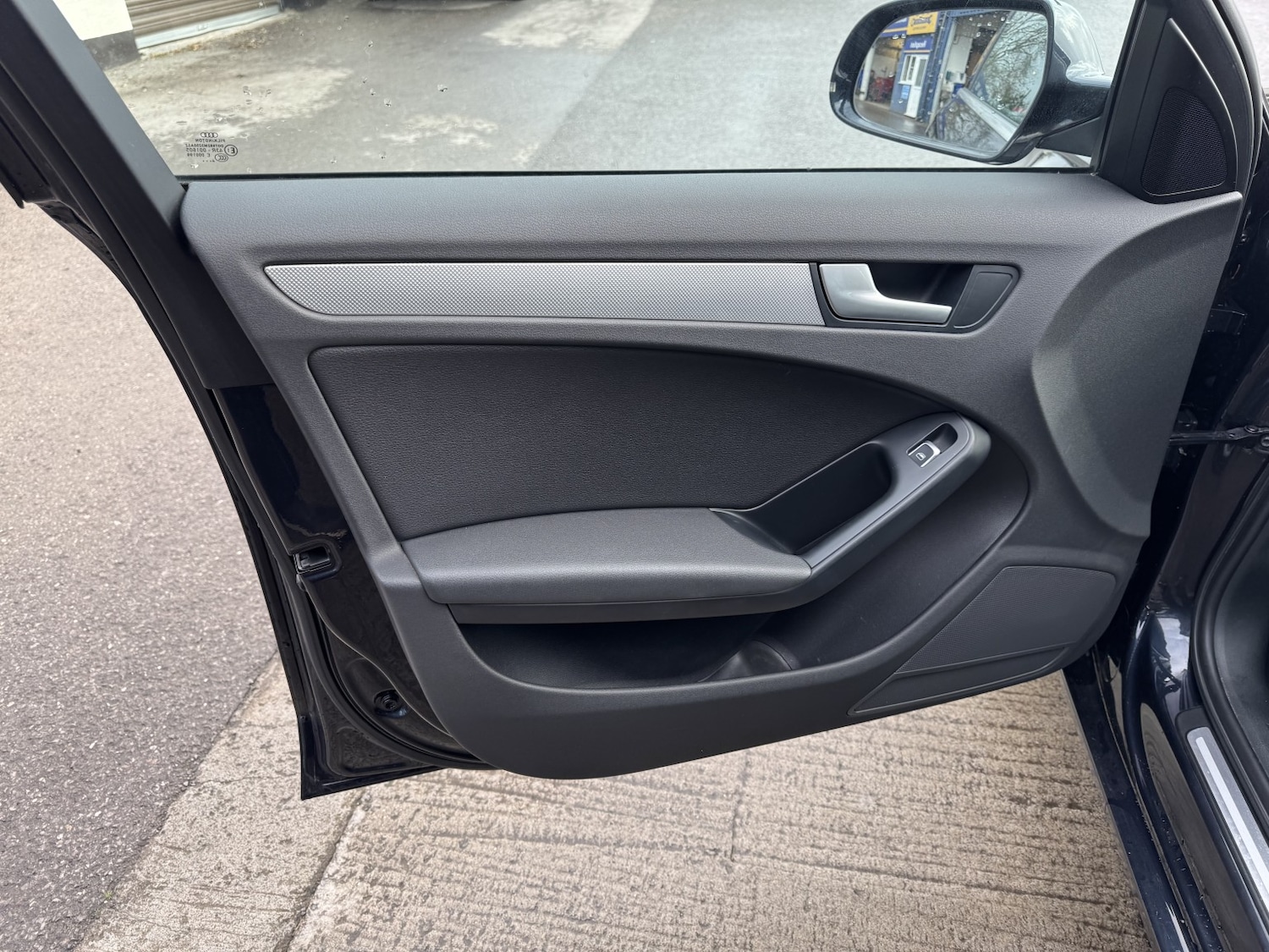 Used Audi A4 2014 for sale - 78090647: Photo 21