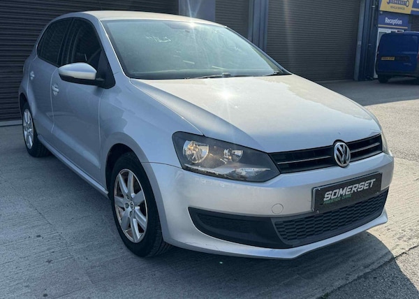 Used Volkswagen Polo 2010 for sale - 75371785: Photo 2