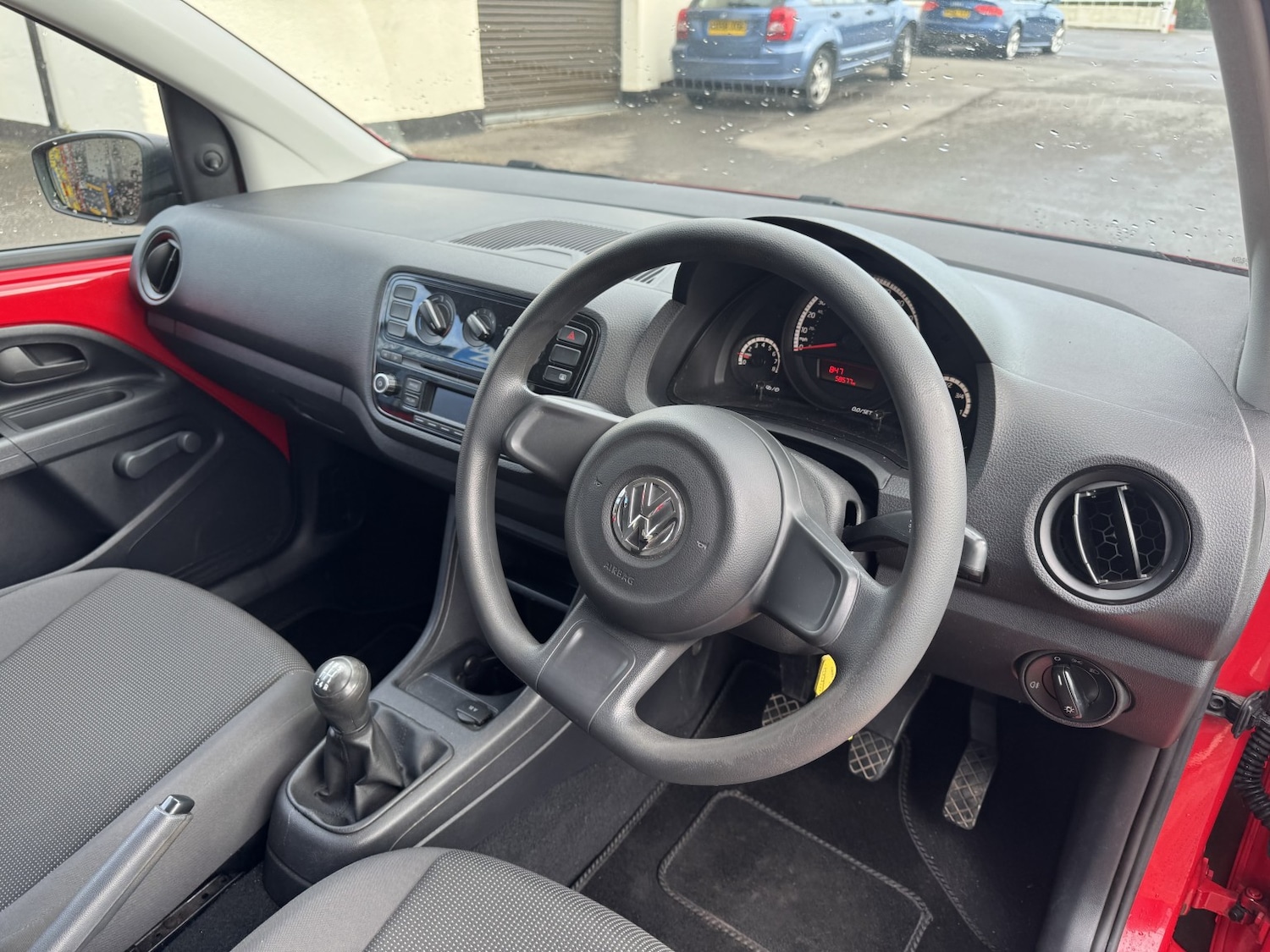 Used Volkswagen up! 2013 for sale - 78090675: Photo 11
