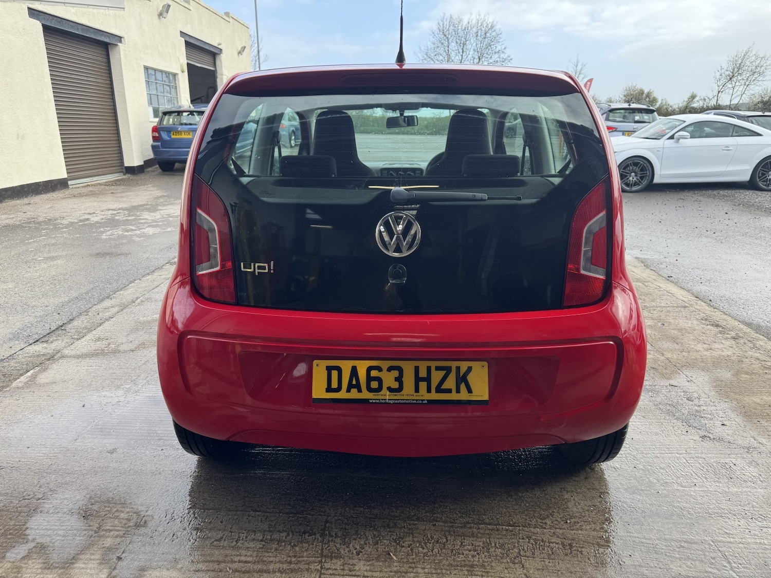 Used Volkswagen up! 2013 for sale - 78090675: Photo 6