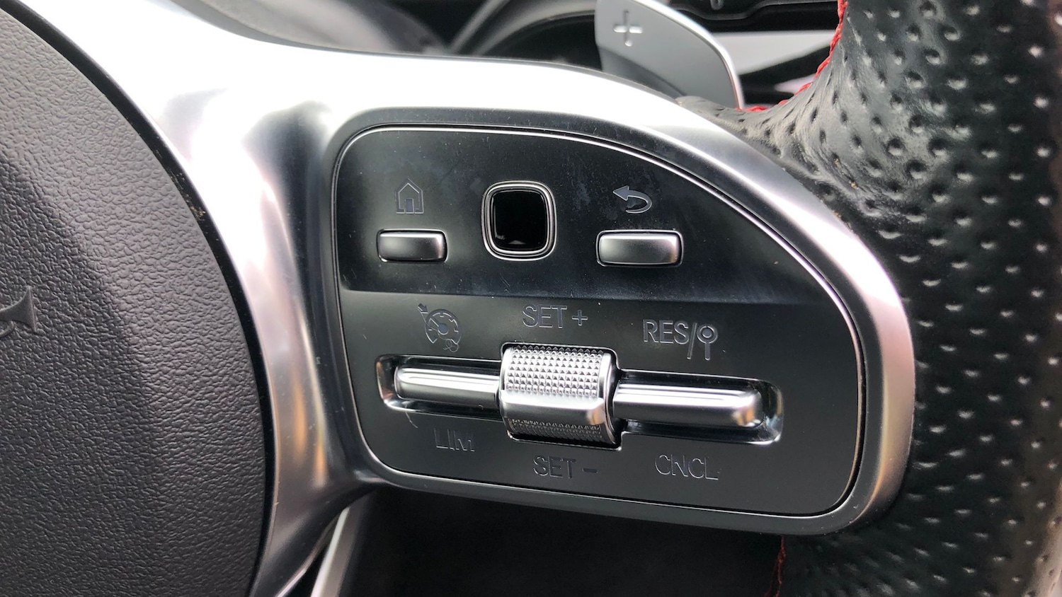 Used Mercedes-Benz EQA 2021 for sale - 76951474: Photo 27