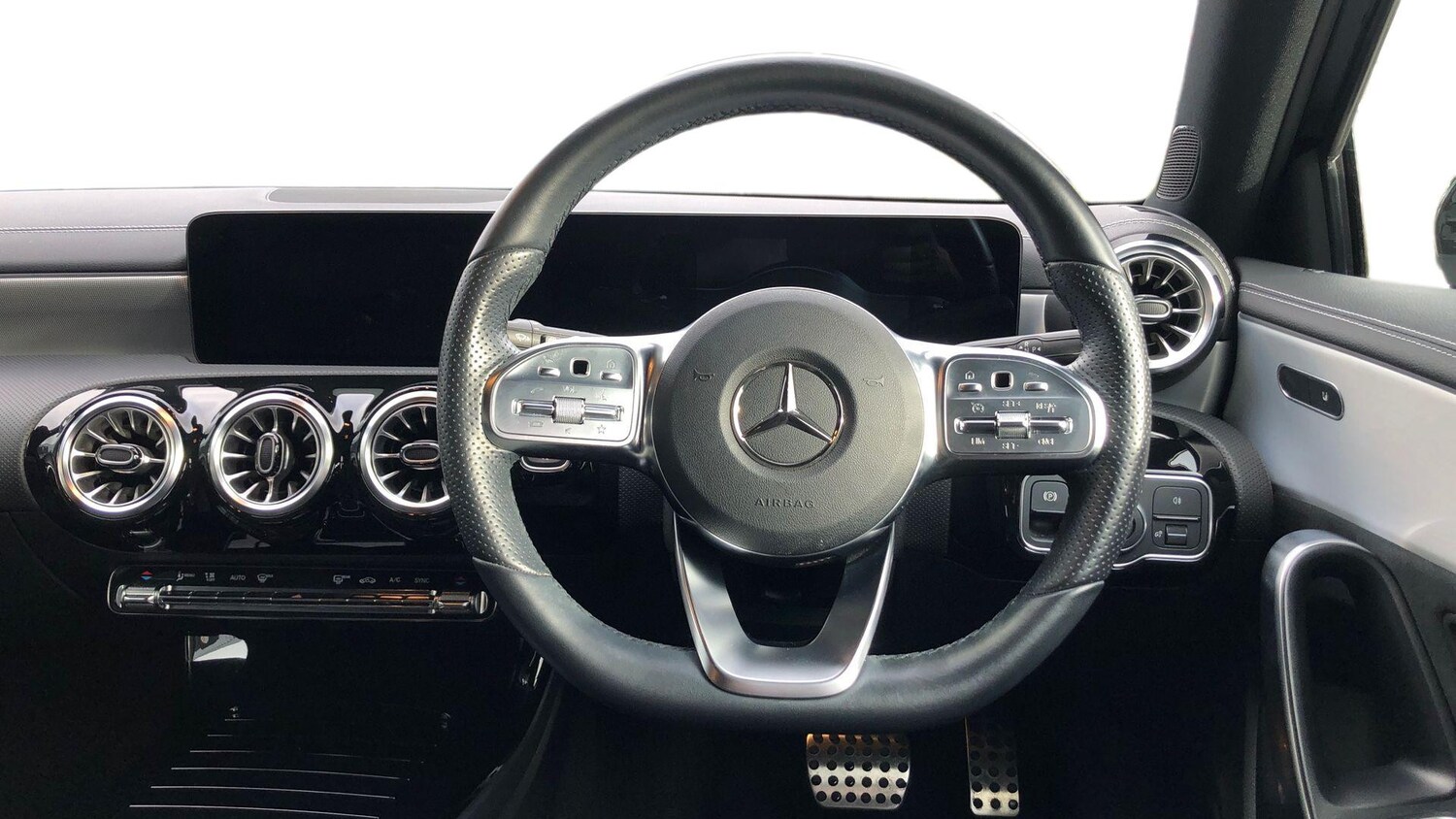 Used Mercedes-Benz A-Class 2022 for sale - 76469371: Photo 9