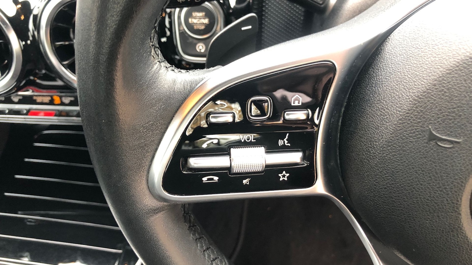 Used Mercedes-Benz A-Class 2018 for sale - 76413566: Photo 19