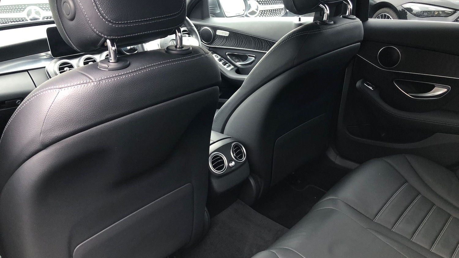 Used Mercedes-Benz C Class 2020 for sale - 77517626: Photo 32