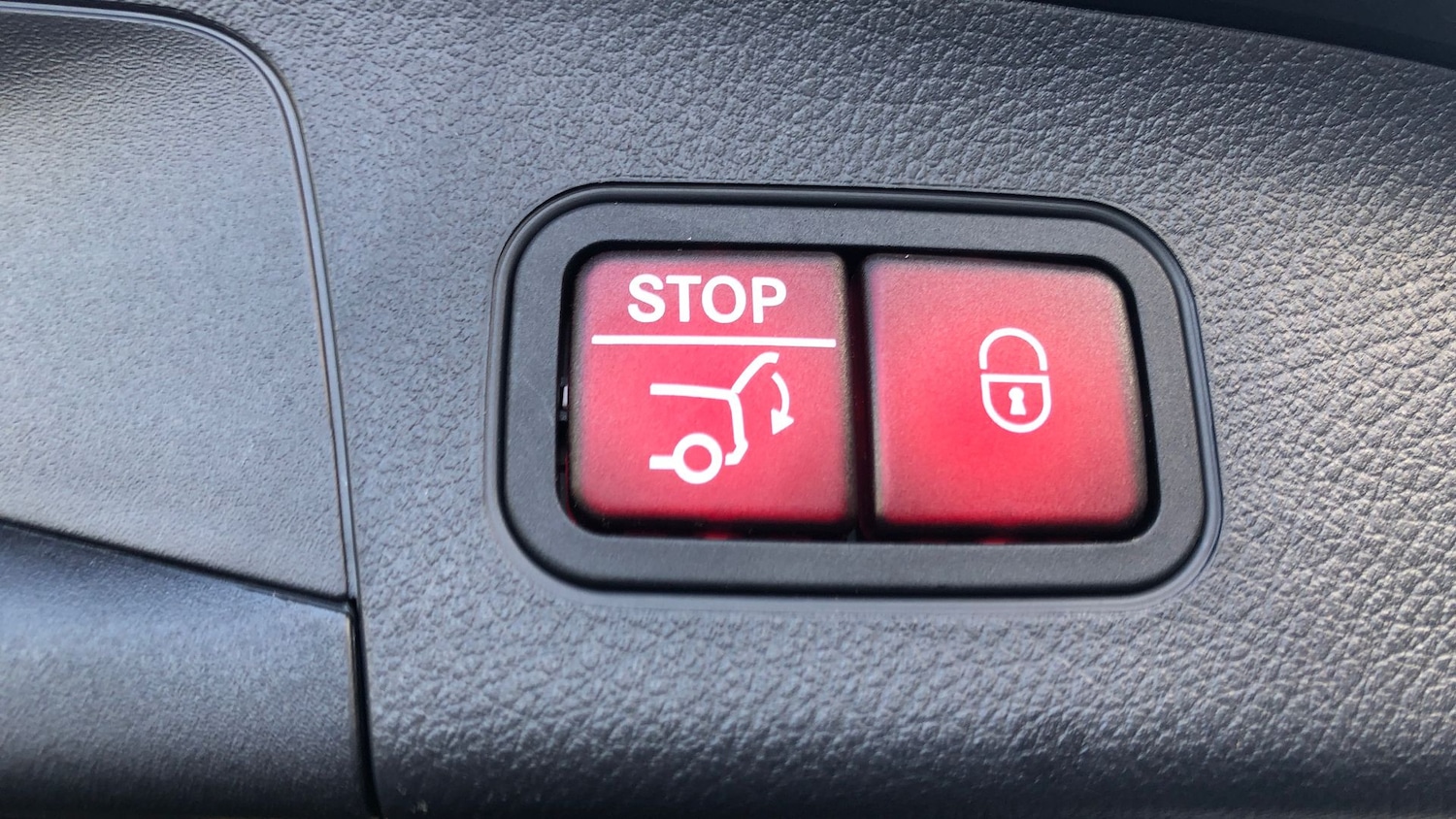 Used Mercedes-Benz GLA 2023 for sale - 77517597: Photo 21